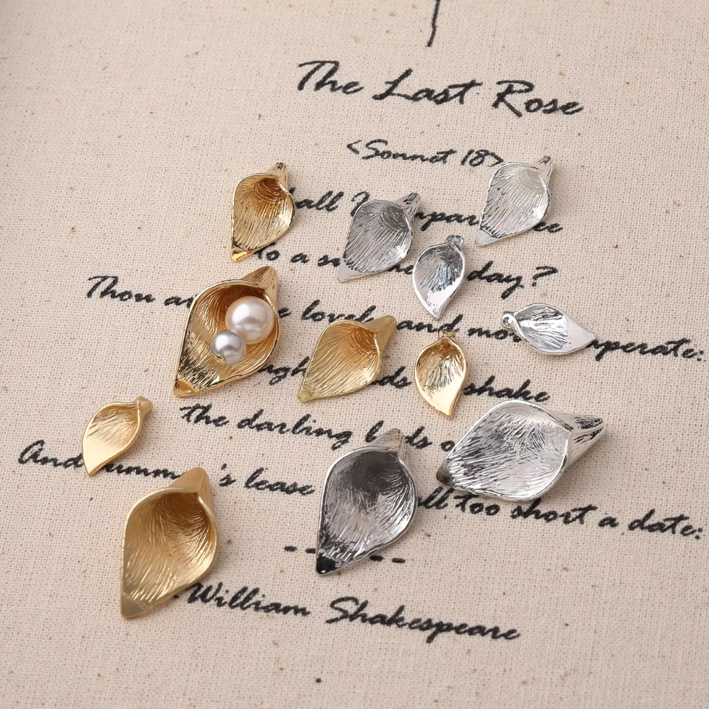 4PCS Dainty Horn 꽃잎 꽃의 매력 귀걸이  - Musical Instrument Jewelry 리뷰 및 가격